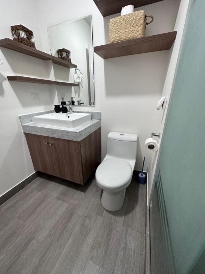 Hc San Isidro Apartamento